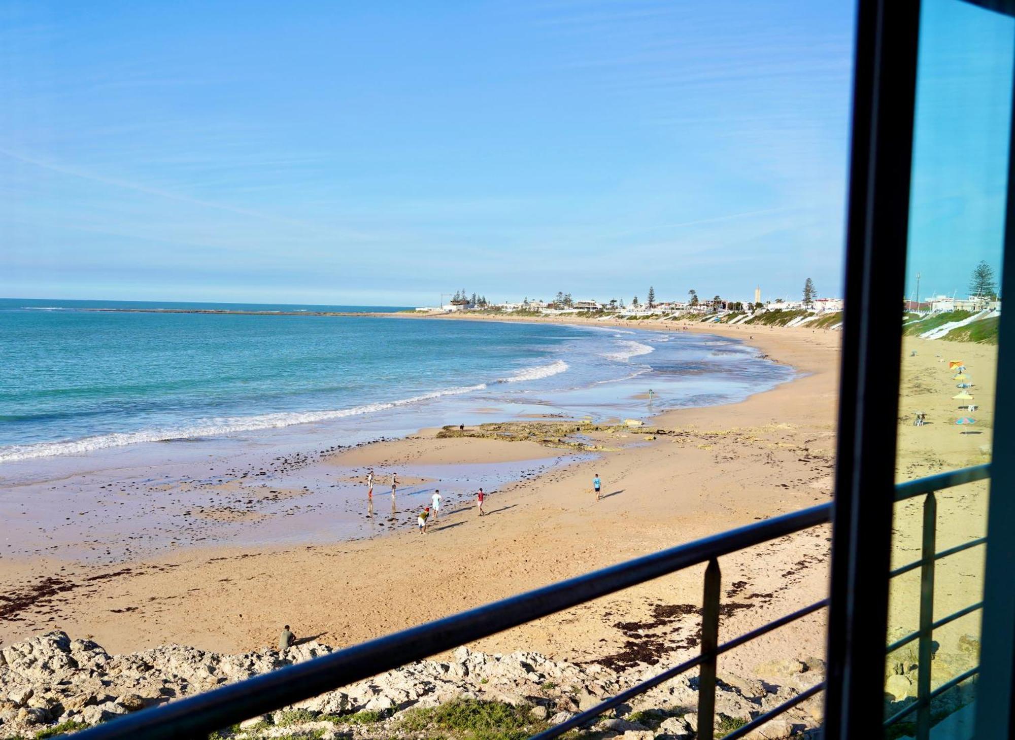 Splendid Beachfront Villa In Sidi Bouzid Beach With Pool Douar Ourlali Exterior photo